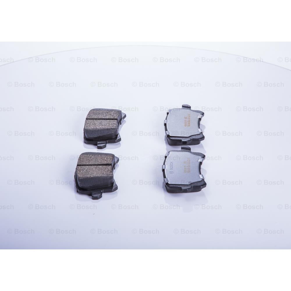 Pastilha Premium - Bc1348 Bosch F03B050195 Audi Q3/A6 Avant/A6, VW Passat Variant/Passat/Tiguan