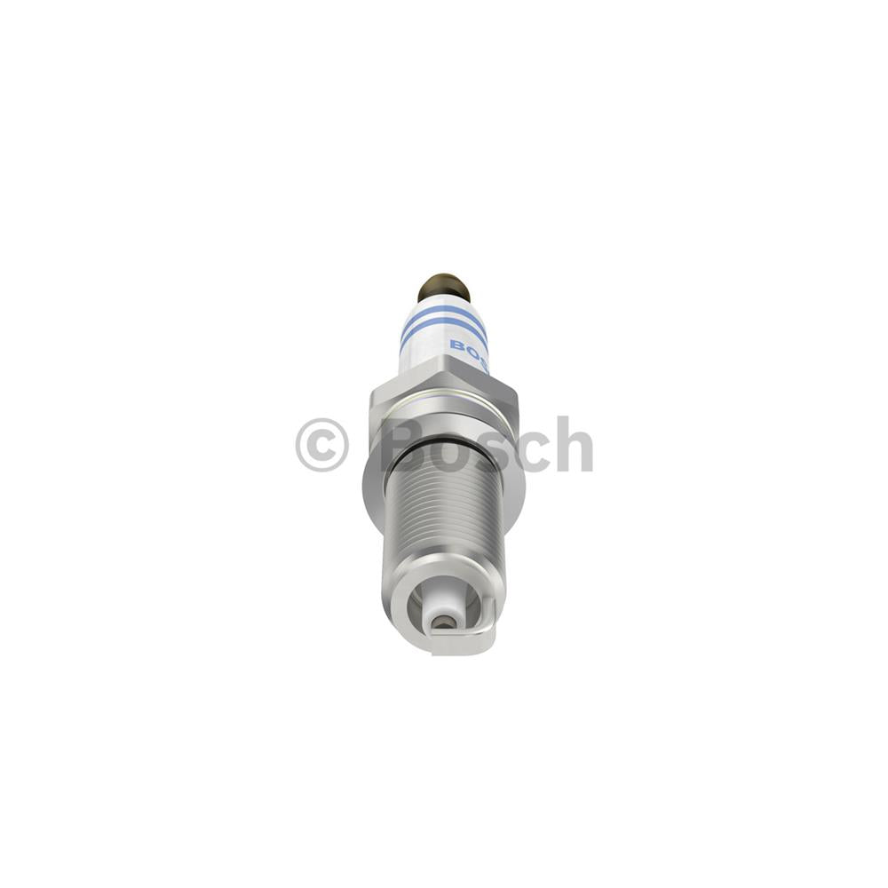 Vela Ignição Bosch 0242135528 Hyundai HB20/HB20 X/HB20 S/IX35/Elantra/I30, Kia Soul/Sportage/Cerato