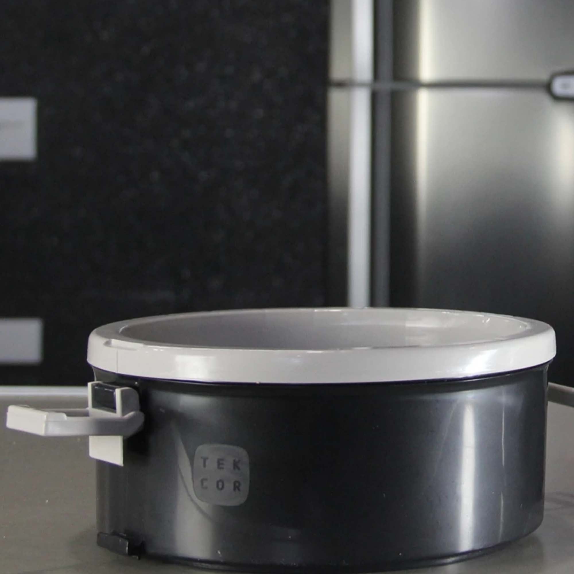 Marmita Termica Alça 1,5L Preto Soprano