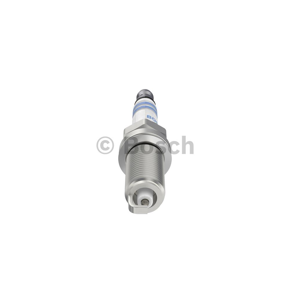 Vela Ignição Super Bosch 0242135524 Renault Fluence, Nissan Kicks/March/Versa/Sentra/Livina/Tiida/Grand Livina, Toyota Hilux