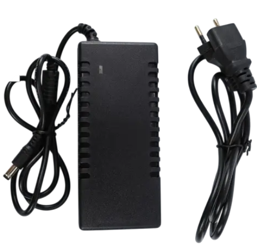 Fonte de Alimentação 12V 10A 120W Bivolt Luckfoyu TB-04-1202