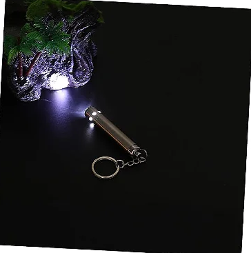 Mini Chaveiro Lanterna de Alumínio com Luz UV a Pilha LL LL82654