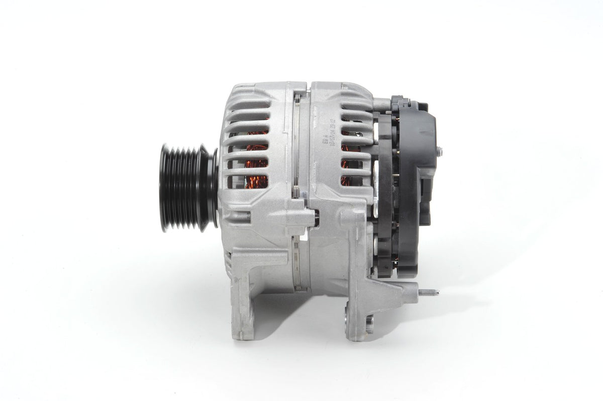 Alternador 14v 90a Bosch 1986A00779 Audi A3 (8L1)/TT (8N3)/TT Roadster (8N9)
