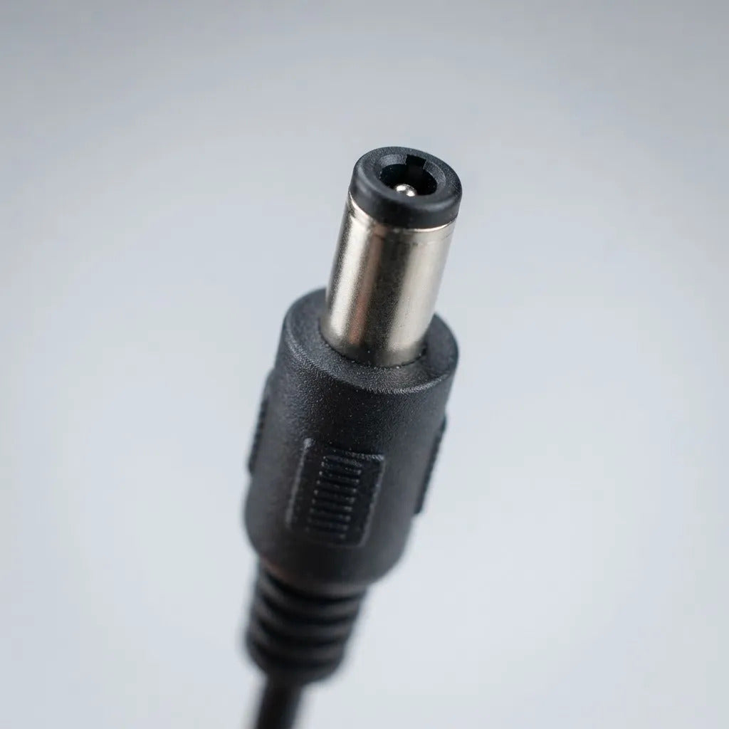 Fonte de Alimentação 12V com Plugue P4 5.5 x 2.1 mm Aitek SIGMA-F512