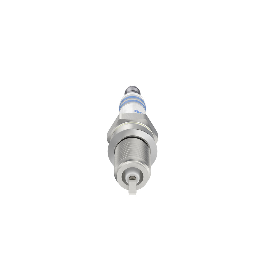 Vela Ignição Super Plus Bosch F000KE0P19 Caixa com 4 Fiat Strada/Punto/Idea/Grand Siena/500/Linea/Bravo/Mobi/Palio/Palio Weekend/Siena/Doblo