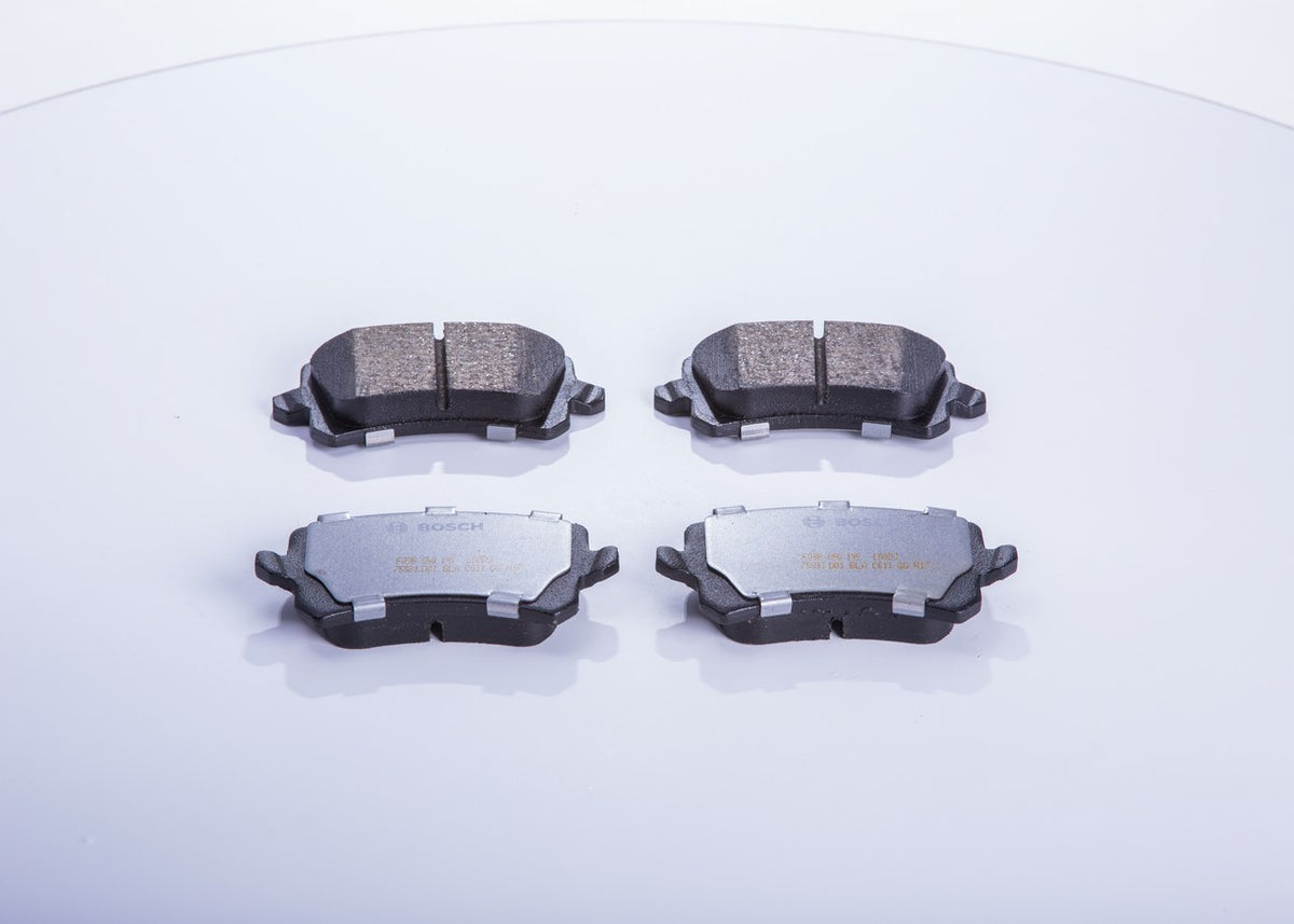 Pastilha Premium - Bc1348 Bosch F03B050195 Audi Q3/A6 Avant/A6, VW Passat Variant/Passat/Tiguan