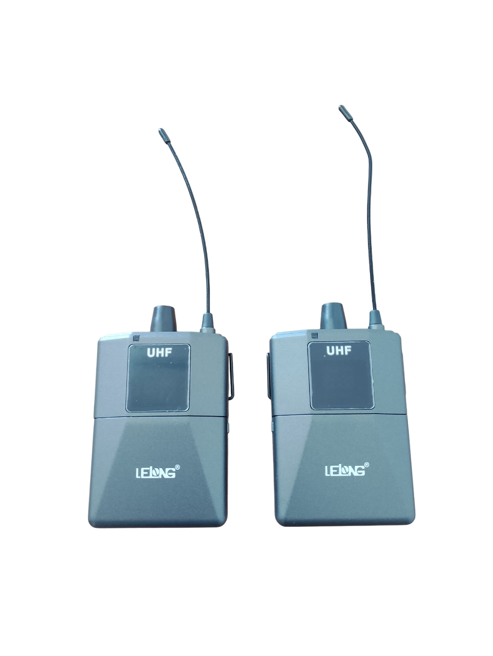 Microfone Dinâmico Sem Fio com 2 Lapelas, 2 Headsets e 2 Transmissores Lelong LE-925