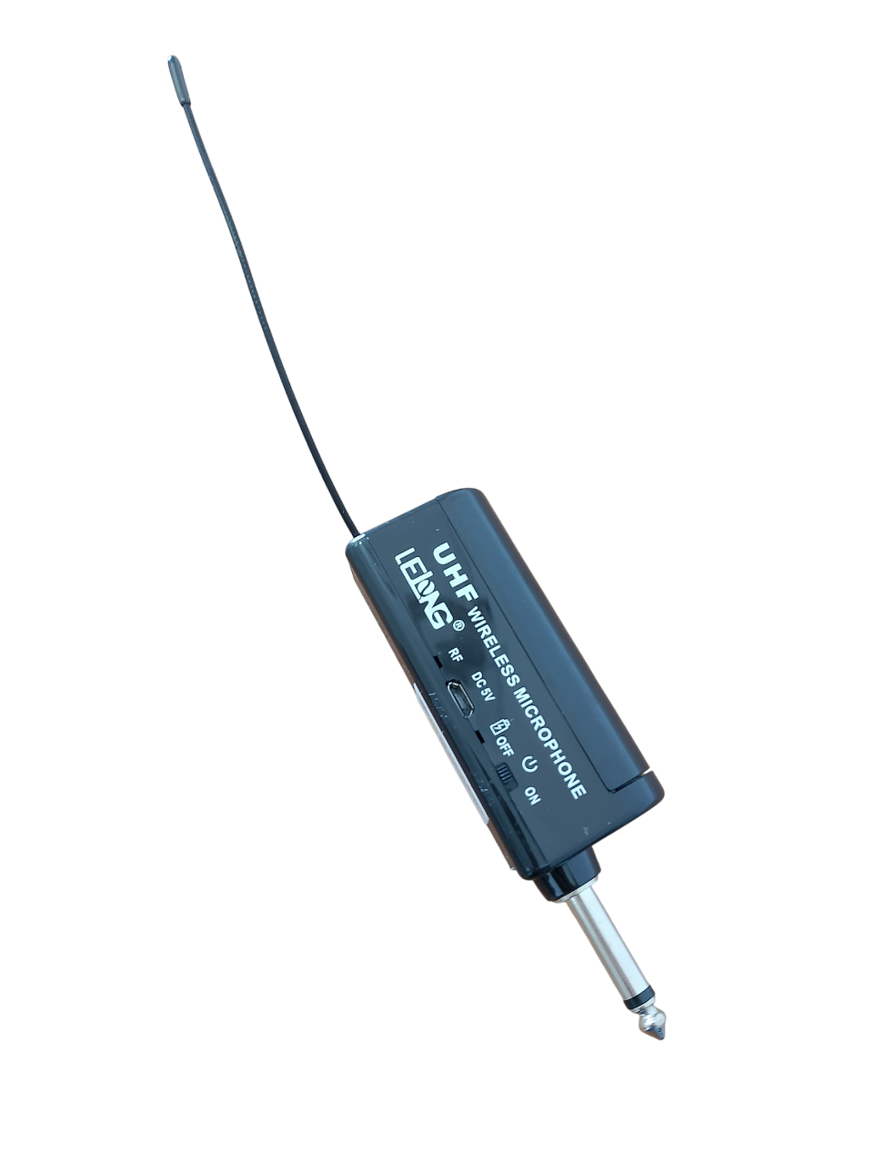 Microfone Dinâmico Sem Fio com 2 Lapelas, 2 Headsets e 2 Transmissores Lelong LE-925