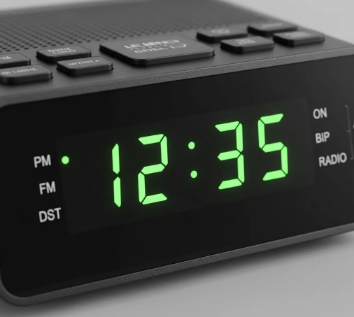 Rádio Relógio Digital FM com Despertador Lelong LE-677